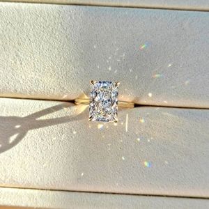 Solid 14k gold 3.9ct F VS1 lab radiant diamond ring